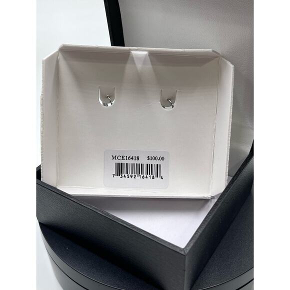 Designer DBJ Stamped Sterling Silver 925 Blue Topaz Lever Back Earrings New - Picture 9 of 12